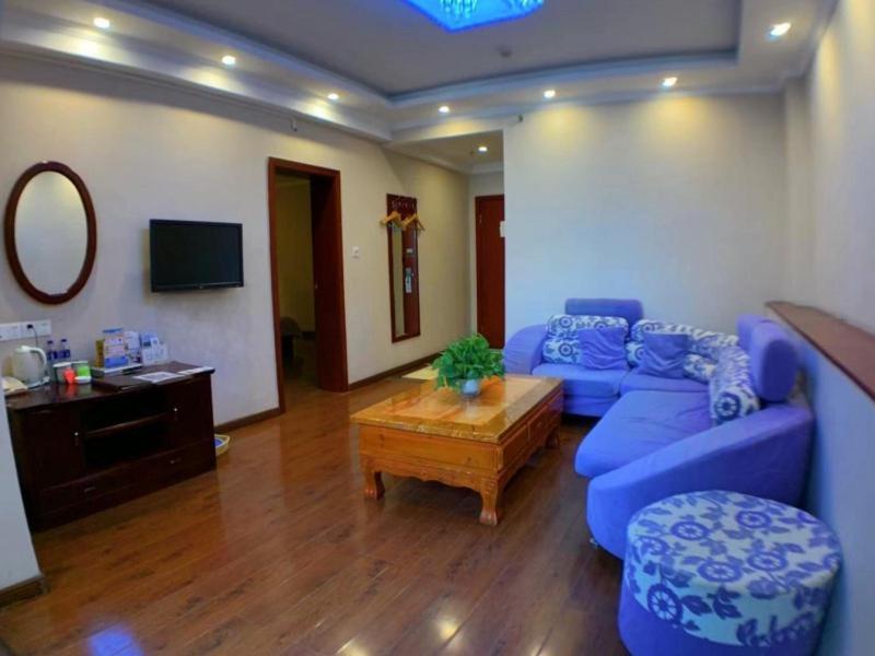 Greentree Inn Henan Kaifeng Gulou Square Express Hotel Екстериор снимка