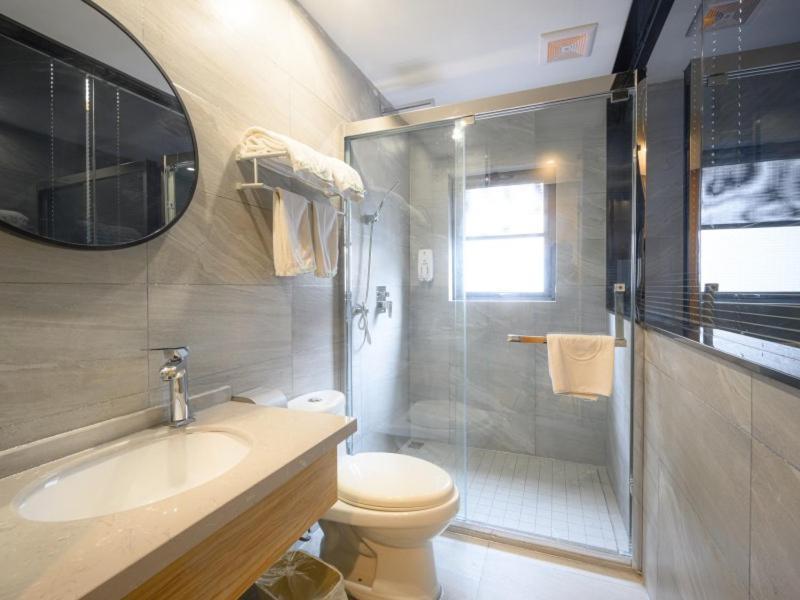 Greentree Inn Henan Kaifeng Gulou Square Express Hotel Екстериор снимка