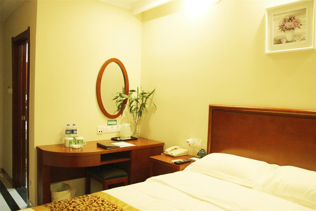Greentree Inn Henan Kaifeng Gulou Square Express Hotel Екстериор снимка